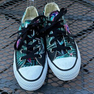 EUC Converse Low-Top Tropical Print Black Canvase Sneakers